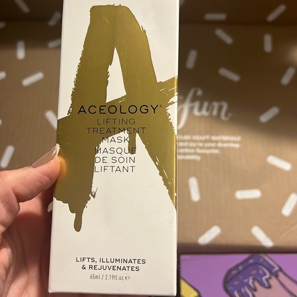 Aceology lifting treatment mask 65 ml brand new never opened - Picture 1 of 4